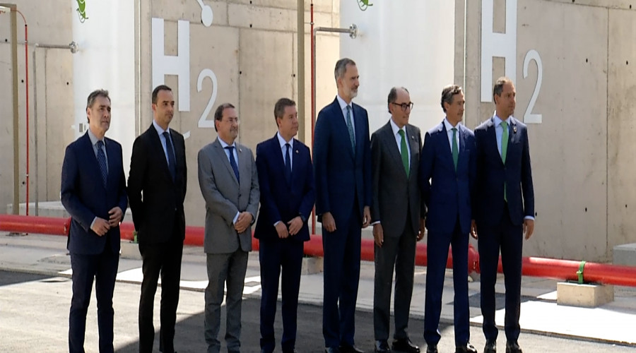 Inauguración de la mayor planta industrial de hidrógeno verde en Europa.